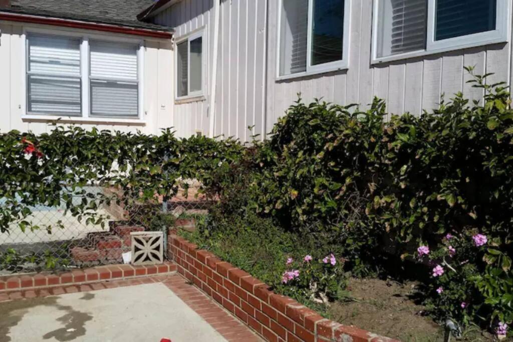 Beautiful Location By The * Los Angeles
